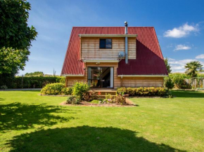 Evergreen Cottage - Motueka Holiday Home